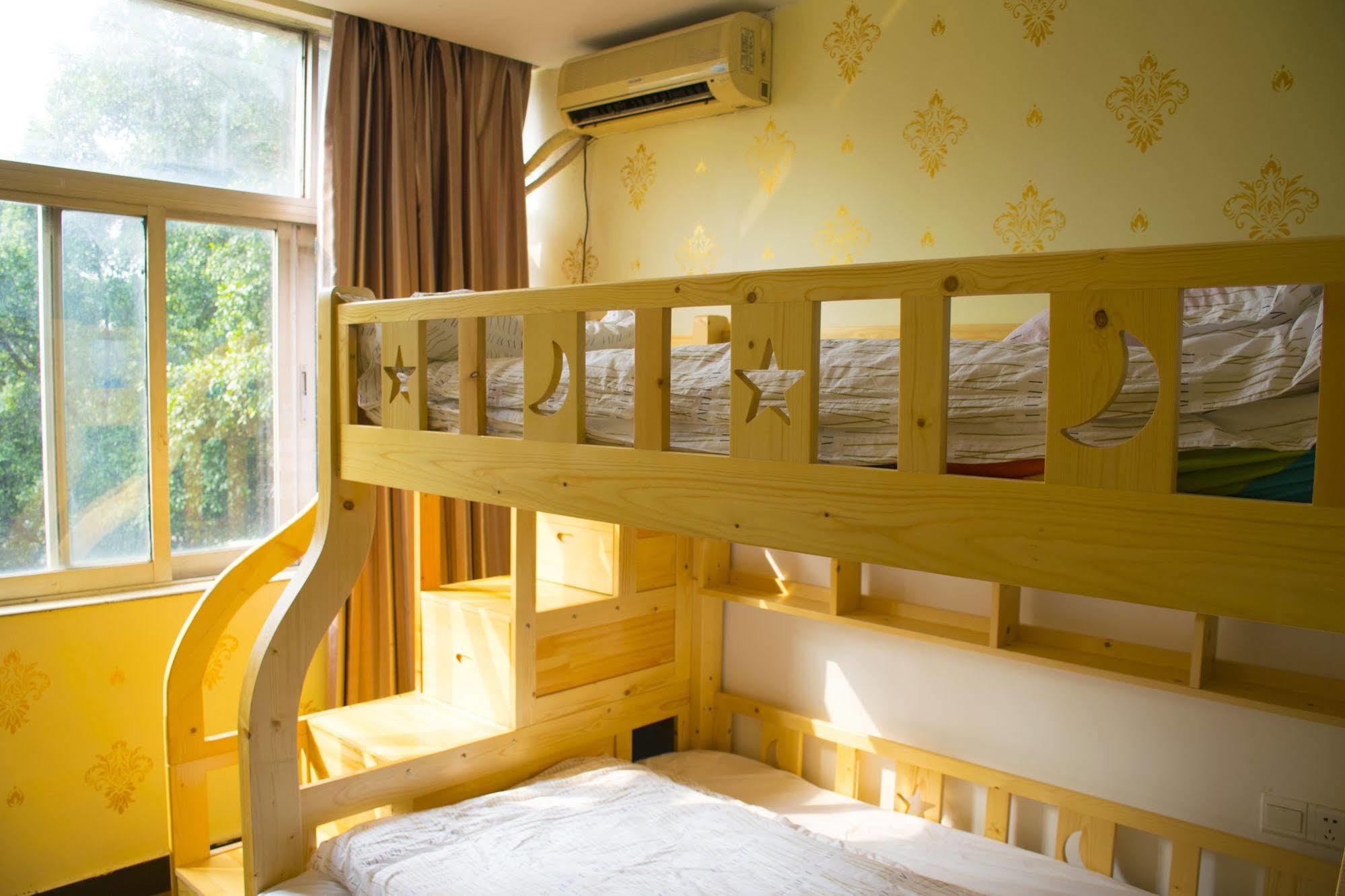 Notting Hill Hostel Shenzhen Exterior photo